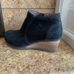 Dansko booties, black leather, size 40